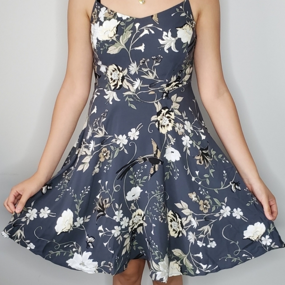 NWOT Old Navy Blue Floral and Bird Print Dress in Size S